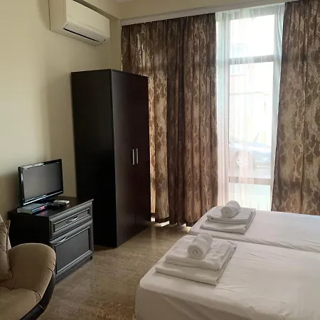 Apartman Park And Pool Neszebar